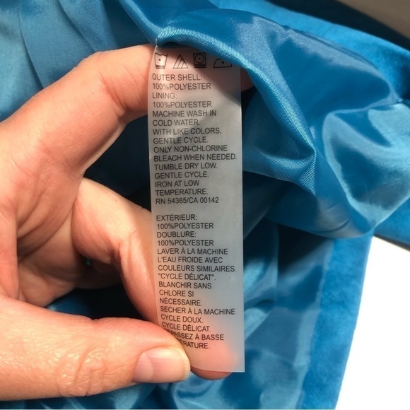 NWT Tanjay Bright Blue Faux Suede Blazer Jacket, size 8P - Picture 6 of 10